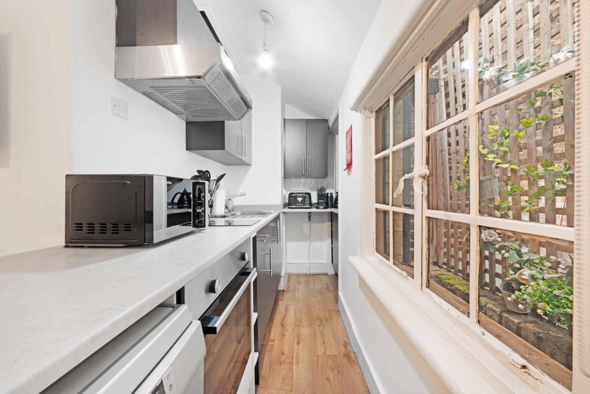 2 Bed Piccadilly Apartment 1 London Kültér fotó