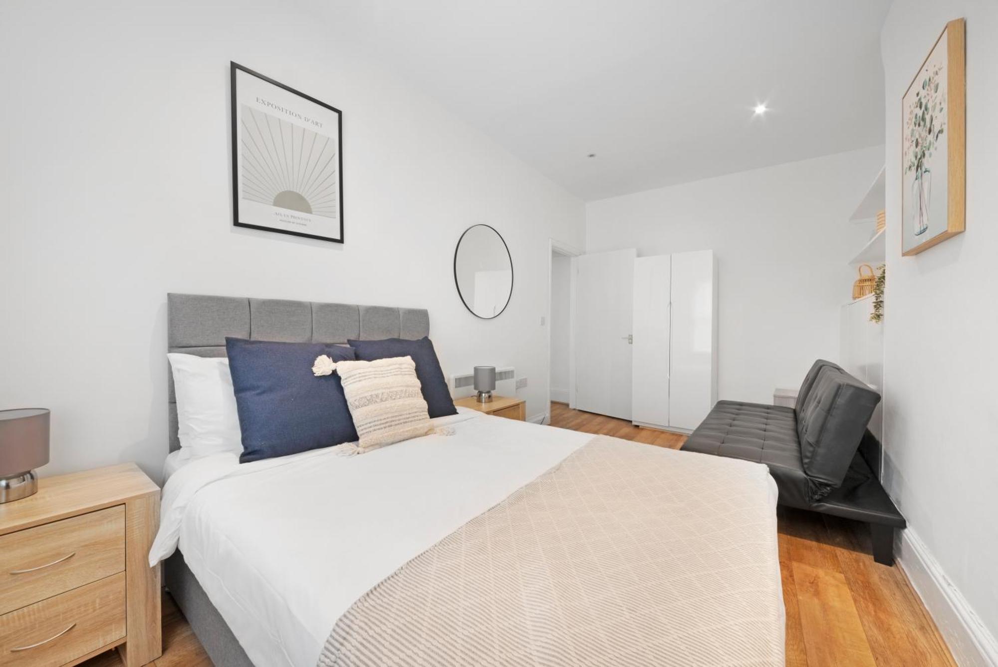 2 Bed Piccadilly Apartment 1 London Kültér fotó